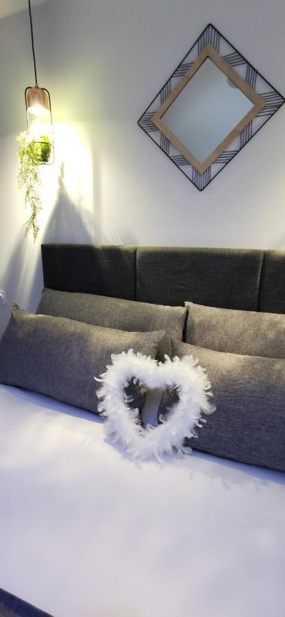 L'Essentiel - Love 5 Etoiles Talmont-Saint-Hilaire Εξωτερικό φωτογραφία